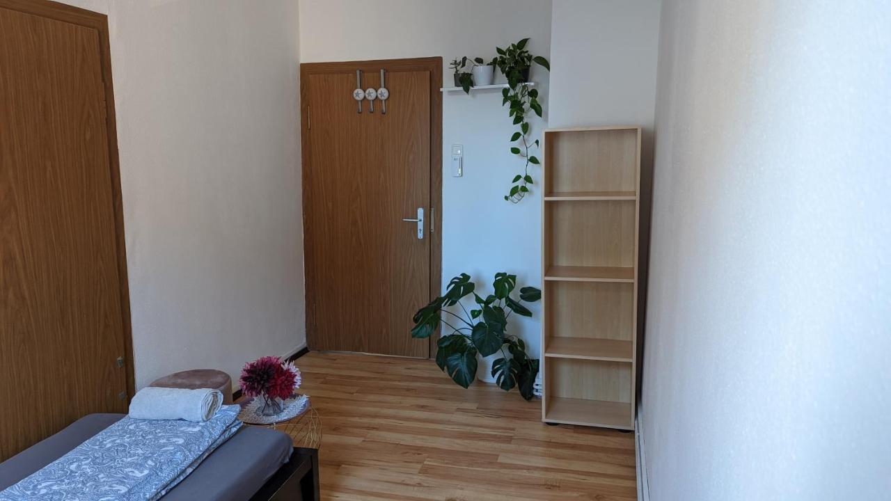 Single Room Near The Black Forest Villingen-Schwenningen Exteriör bild